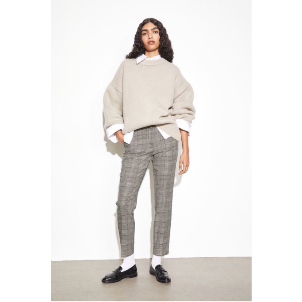 H&M Straight leg Plaid Dress Pants in Black & Brown Size 4